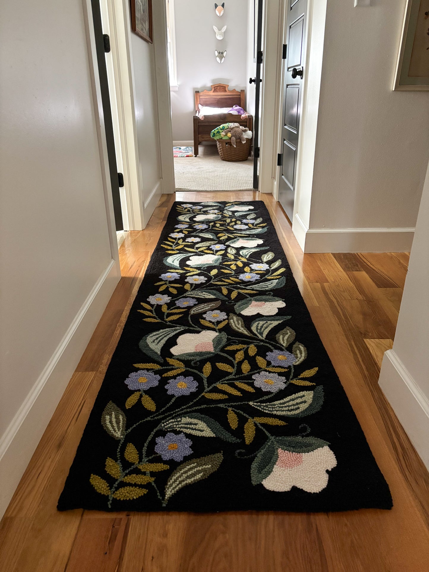 Indian Floral Hall Runner Pattern & Guide