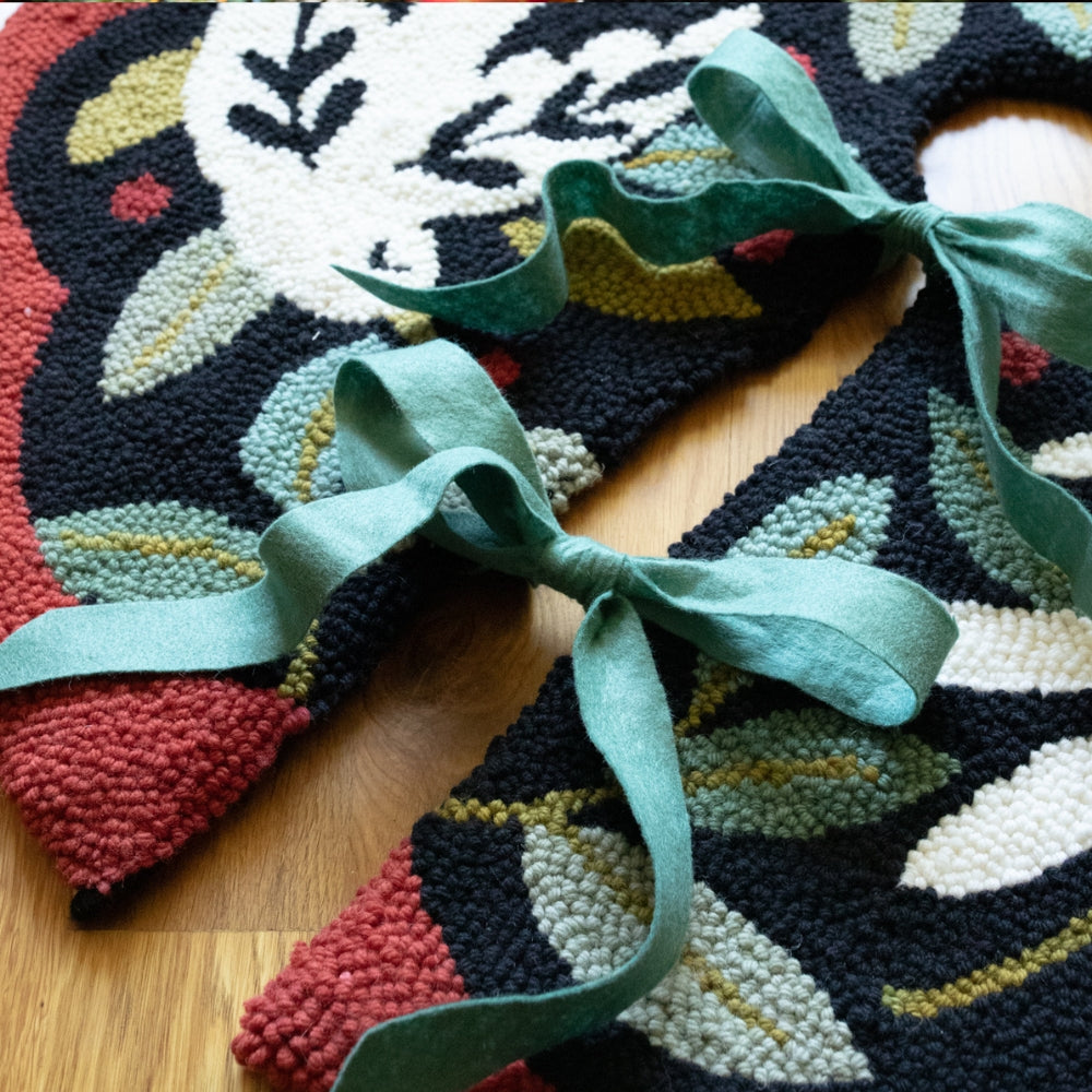 Christmas Doves Tree Skirt Kit