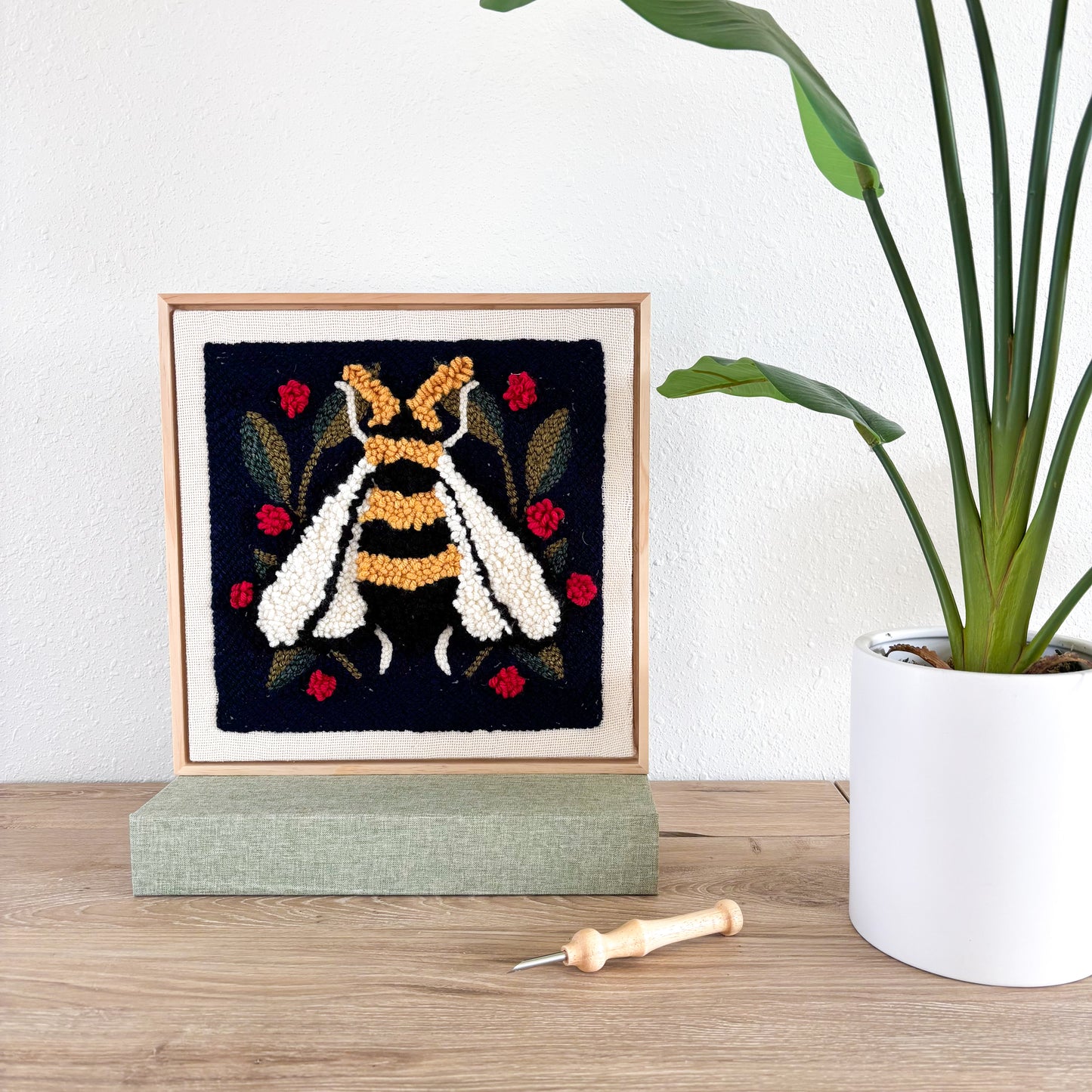 Spring Bee Punch Needle Kit