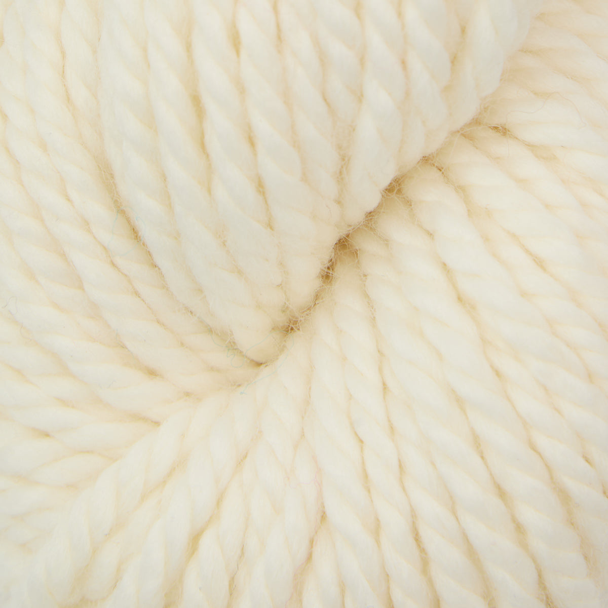 Christmas Doves Yarn
